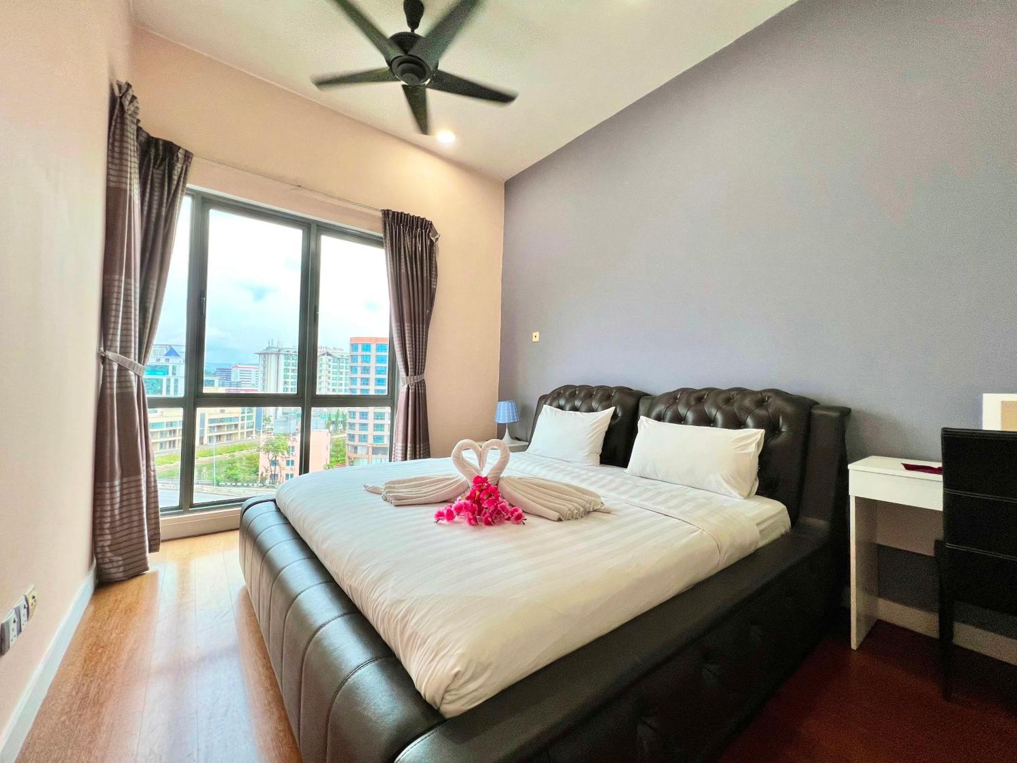 Capital O 90987 The Loft Residences Homestay @ Imago Shopping Mall 2 Kota Kinabalu Exterior photo